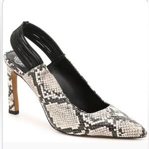 Vince Camuto NWOT Delia Elegant snakeskin Slingback Heels size 9.5